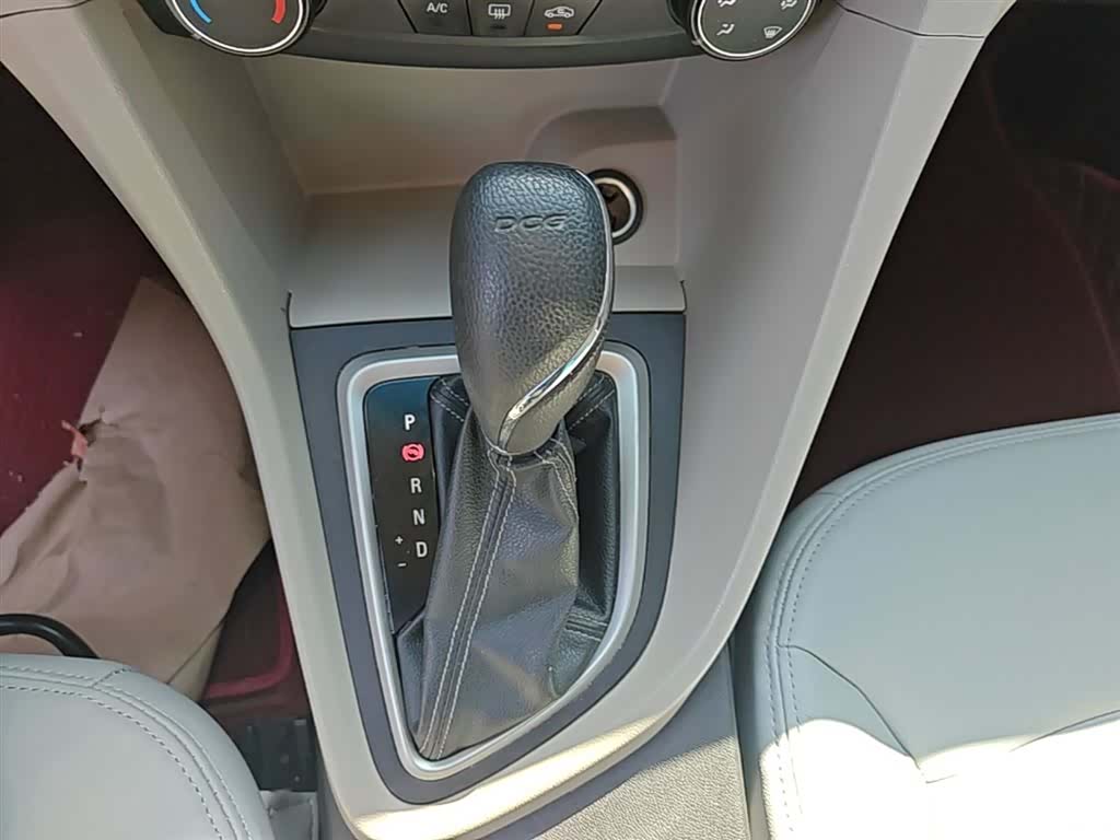 Buick V, 2018 14