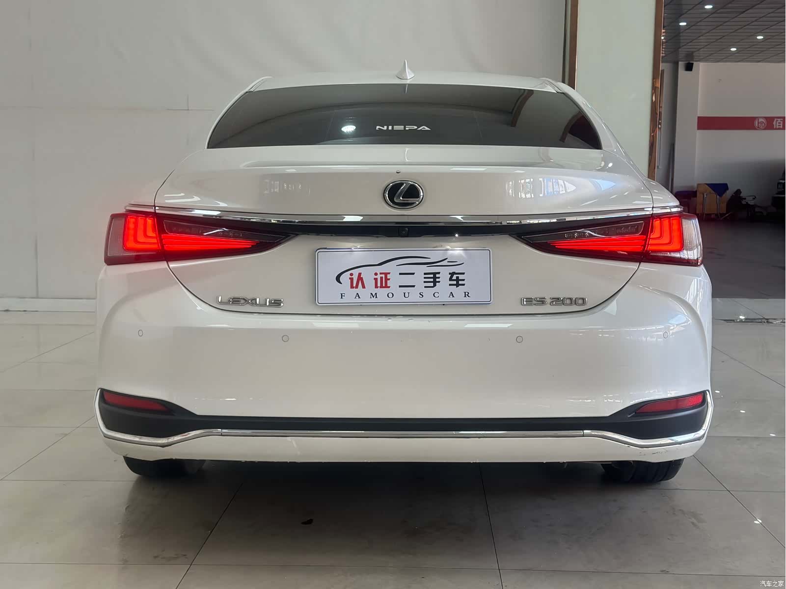 Lexus ES, 2023 6