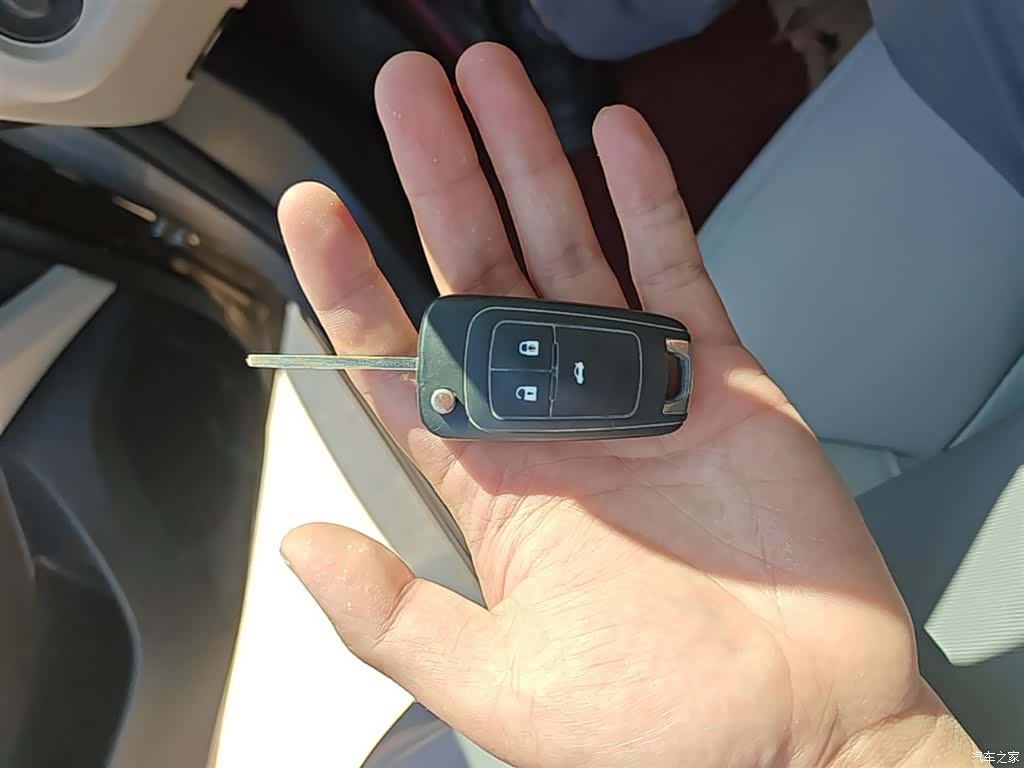 Buick V, 2018 9