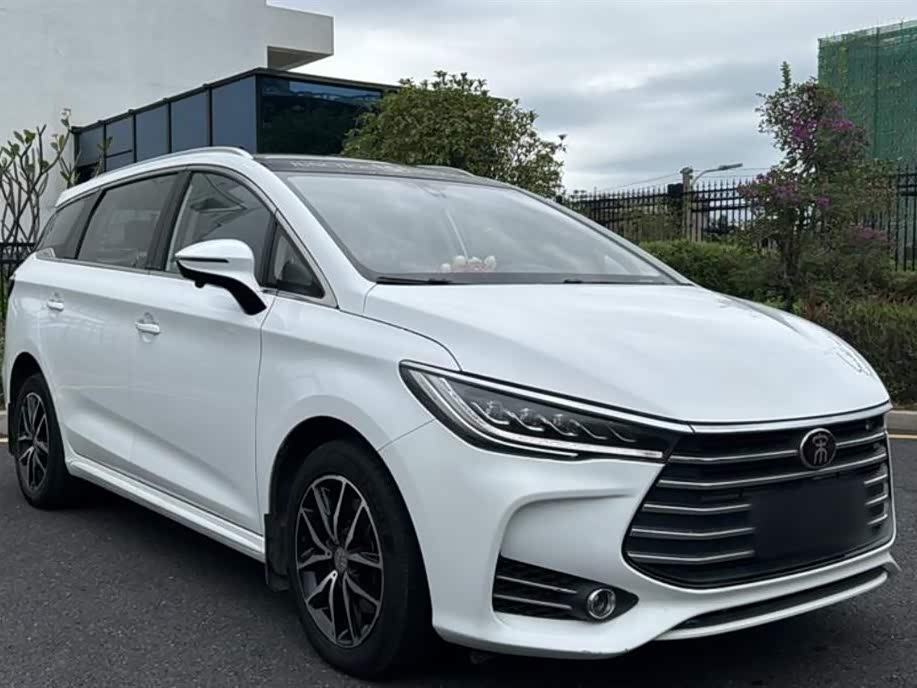 BYD Song MAX BYD Song MAX