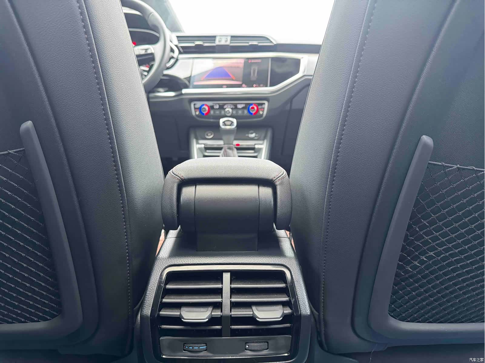 Audi Q3, 2022 18