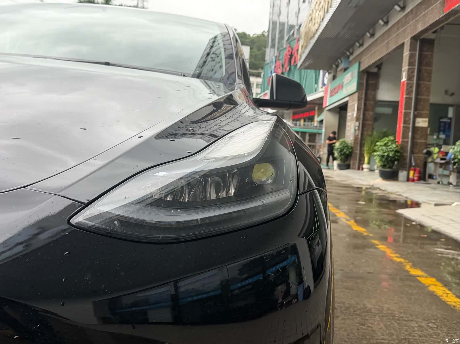 Tesla Model Y, 2022 6