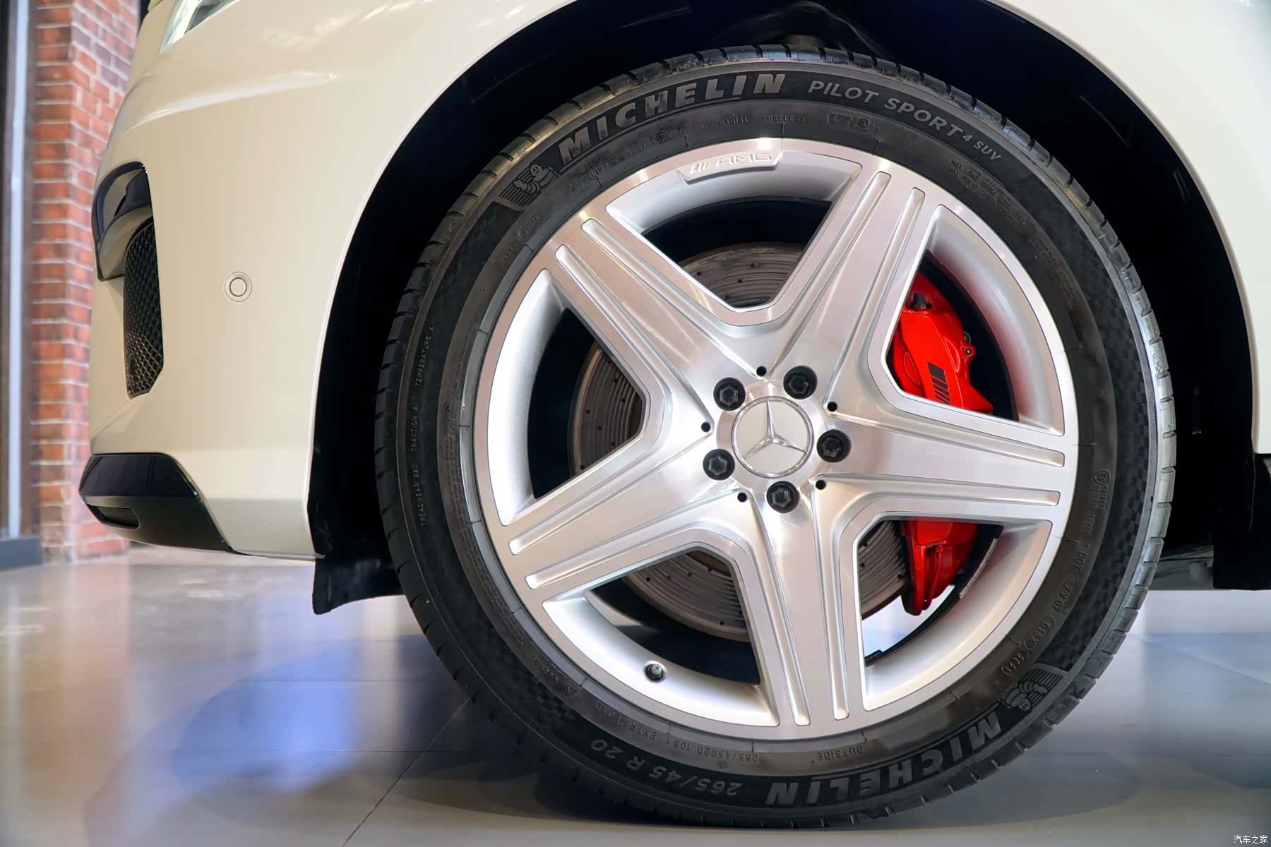 Mercedes-Benz M-Class AMG, 2014 23