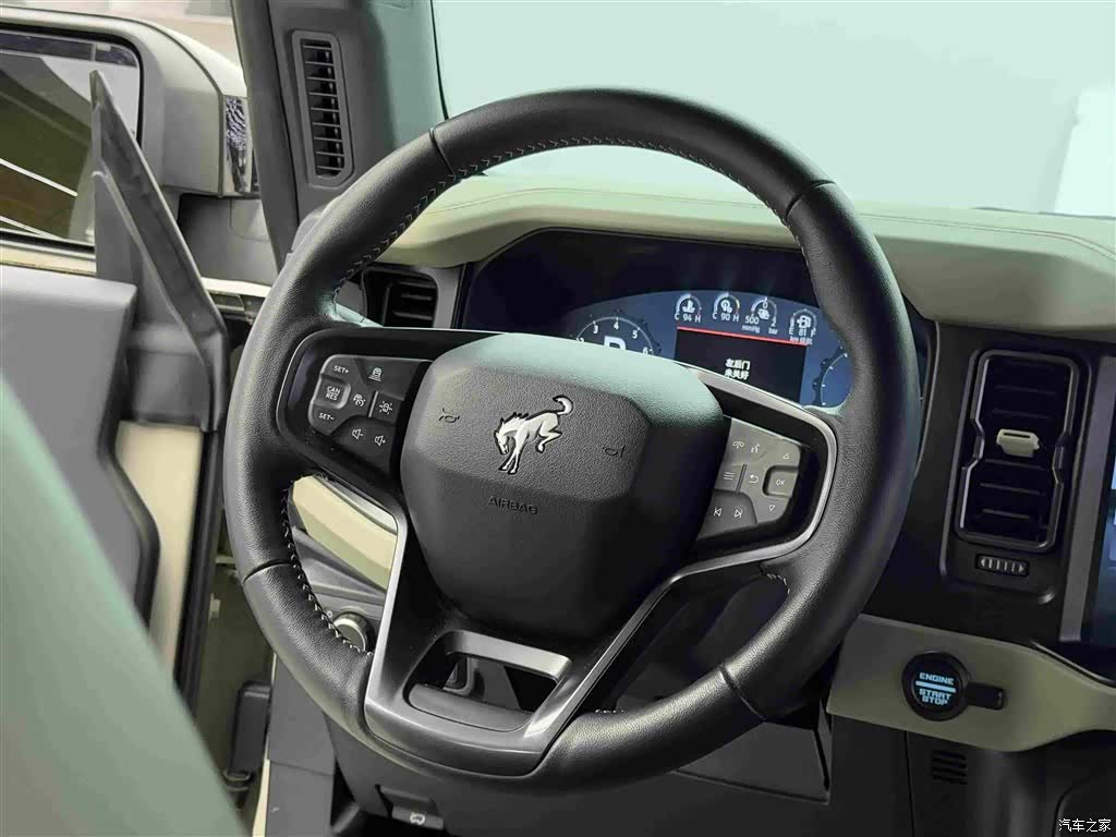 Ford Bronco, 2024 14