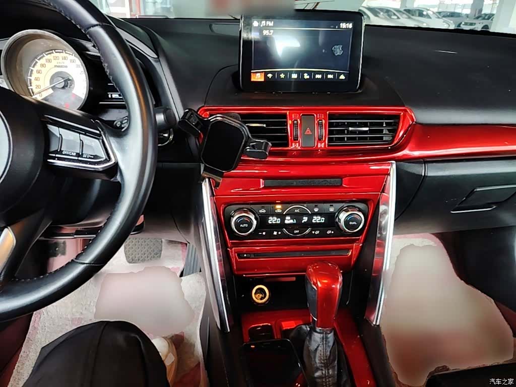 Mazda CX-4, 2018 10