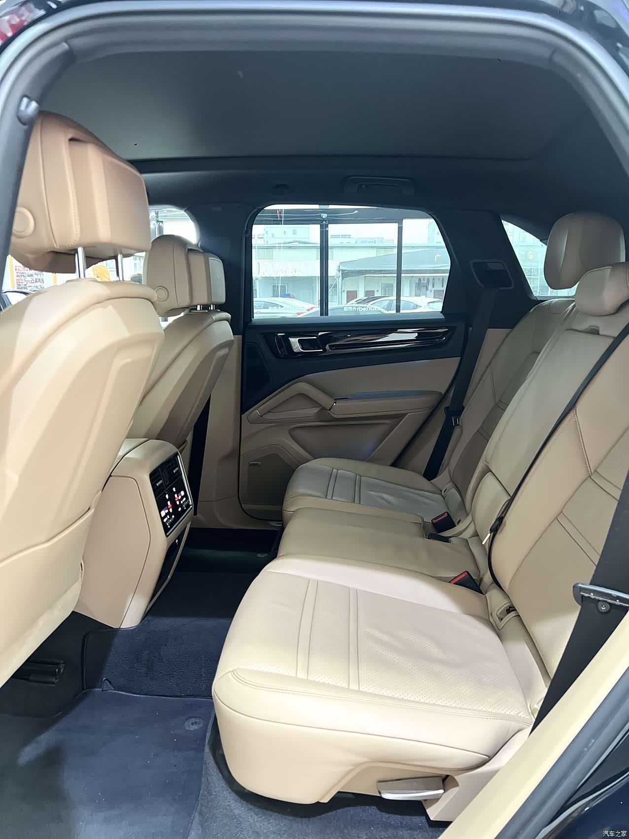 Porsche Cayenne, 2020 12