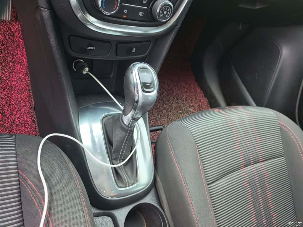 Buick Encore, 2015 14