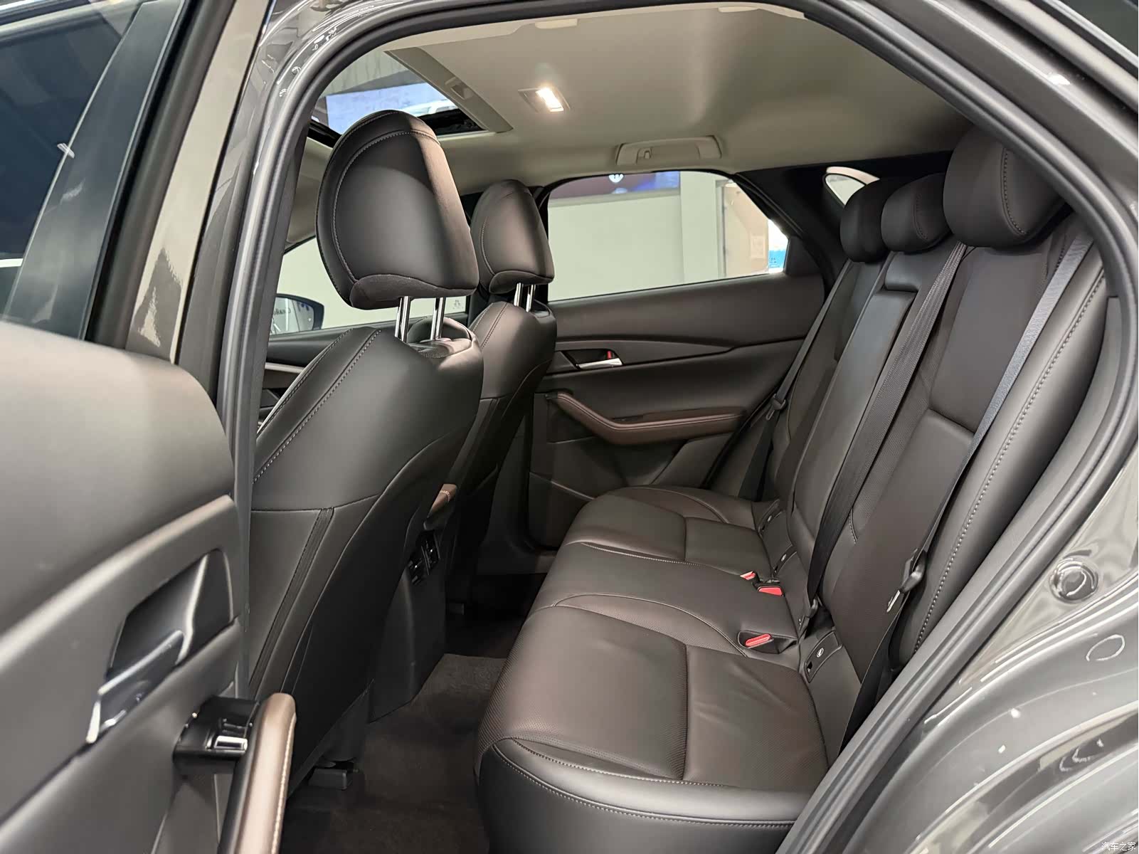 Mazda CX-30, 2022 6