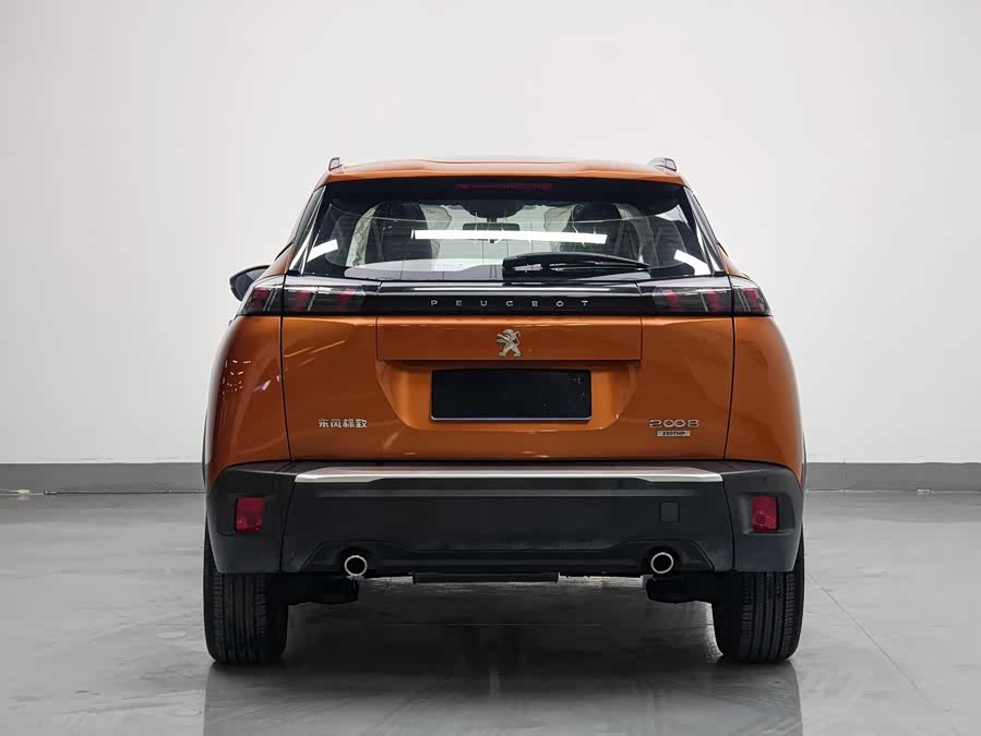 Peugeot 2008 2022, фото 5