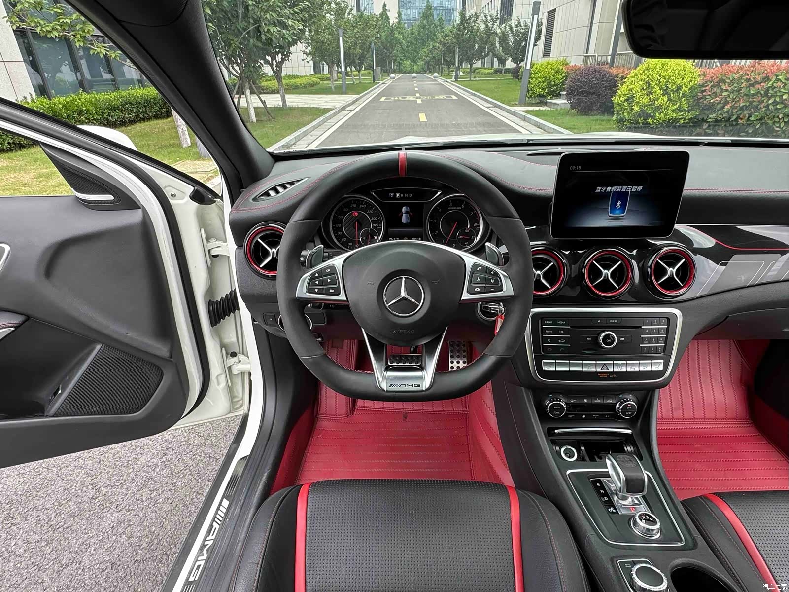 Mercedes-Benz GLA, 2018 16