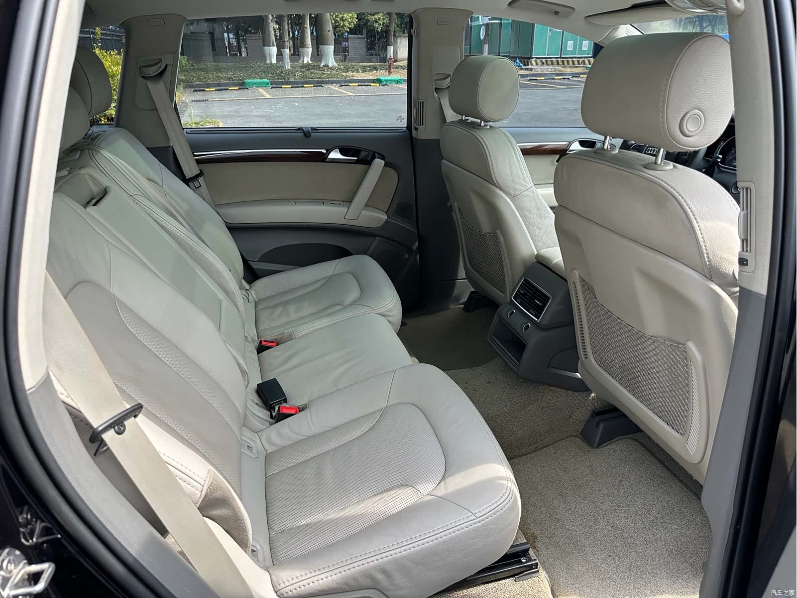 Audi Q7, 2011 все фото