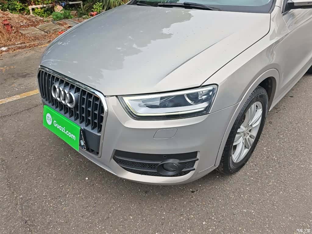 Audi Q3, 2015 24