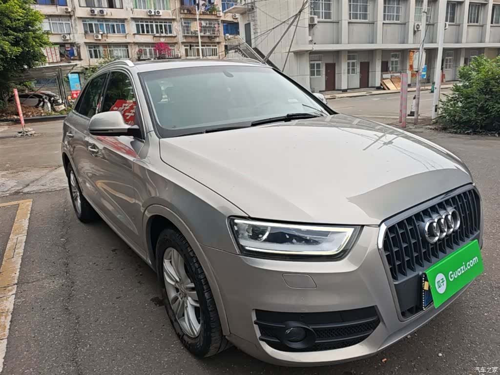 Audi Q3, 2015 4
