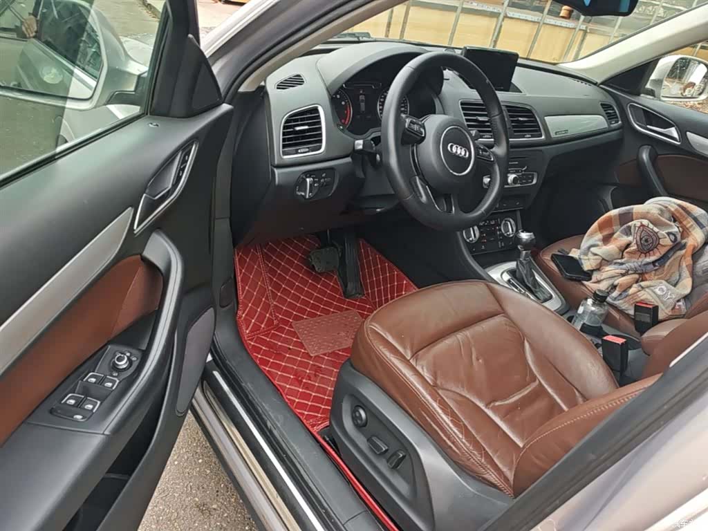 Audi Q3, 2015 16