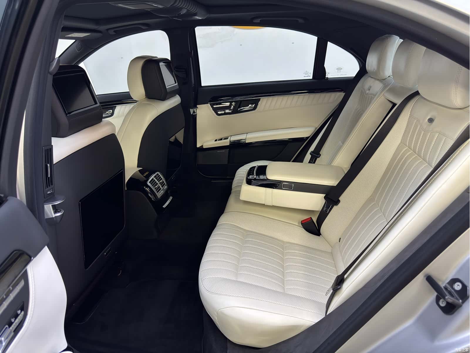 Mercedes-Benz S-Class, 2014 16