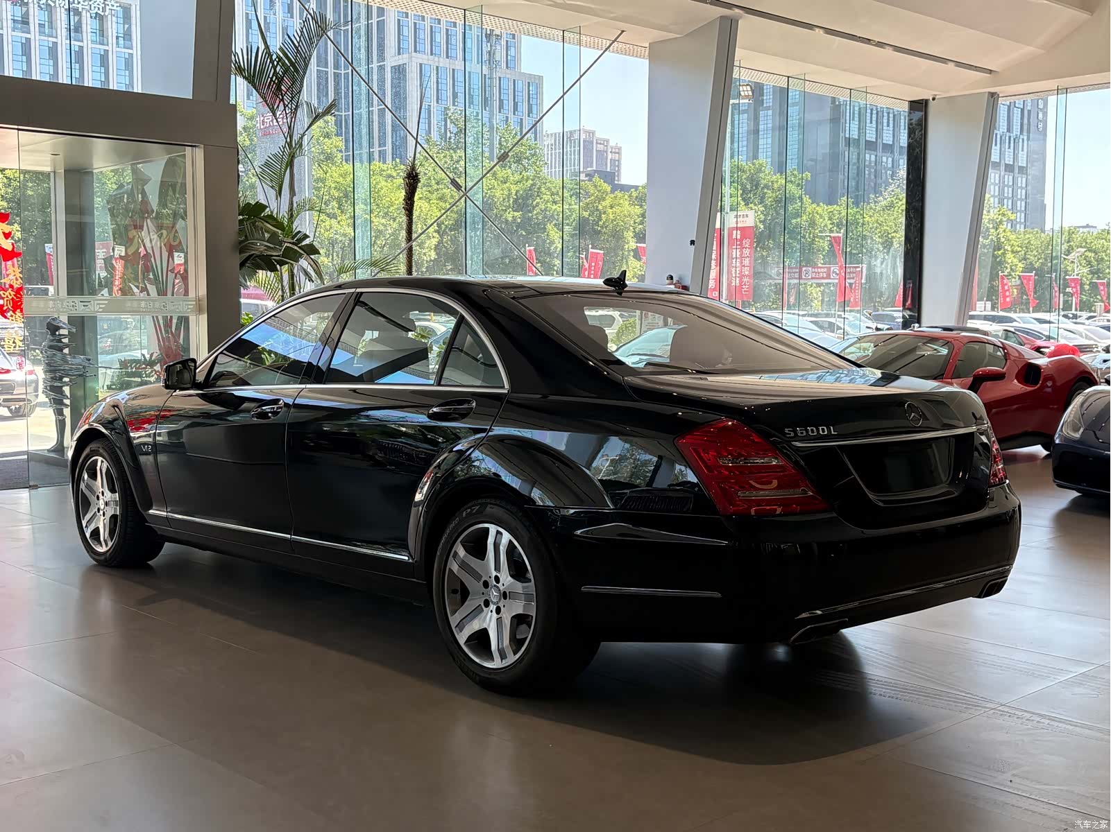 Mercedes-Benz S-Class, 2012 6