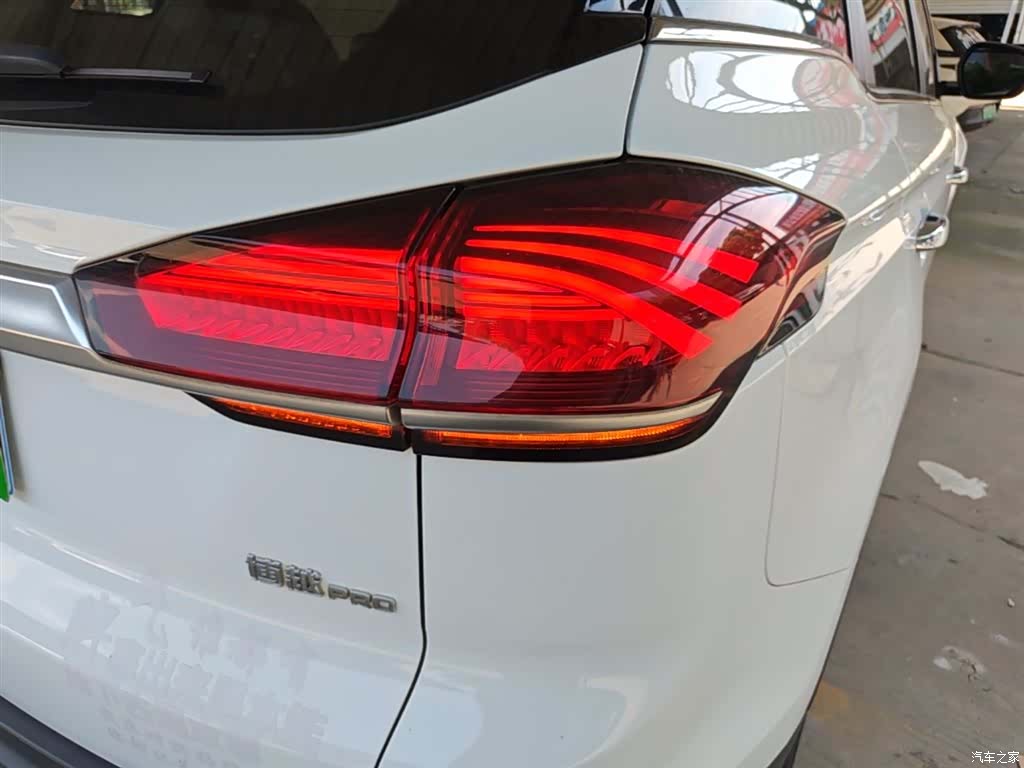 Geely Boyue, 2021 8