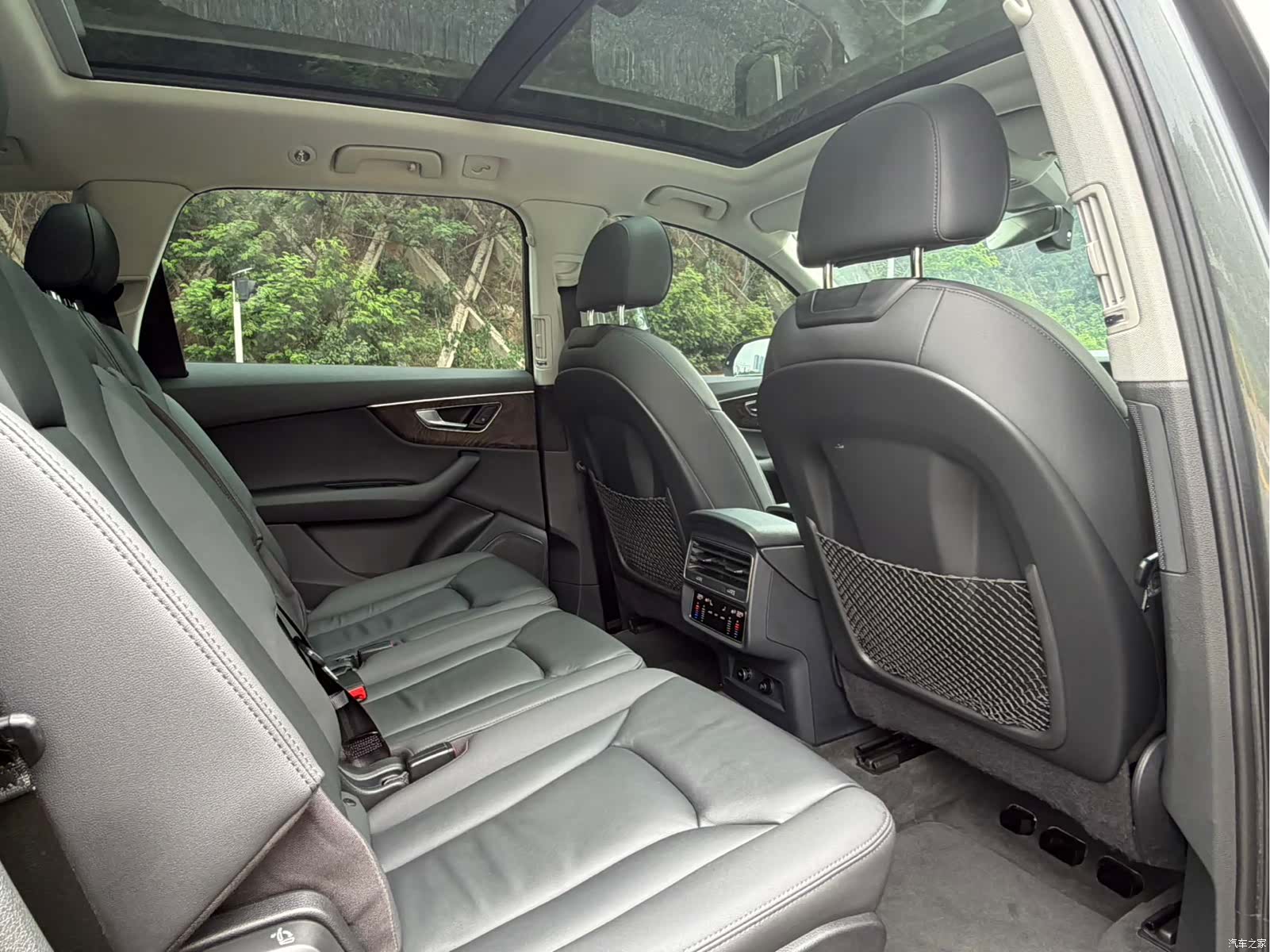 Audi Q7, 2020 11