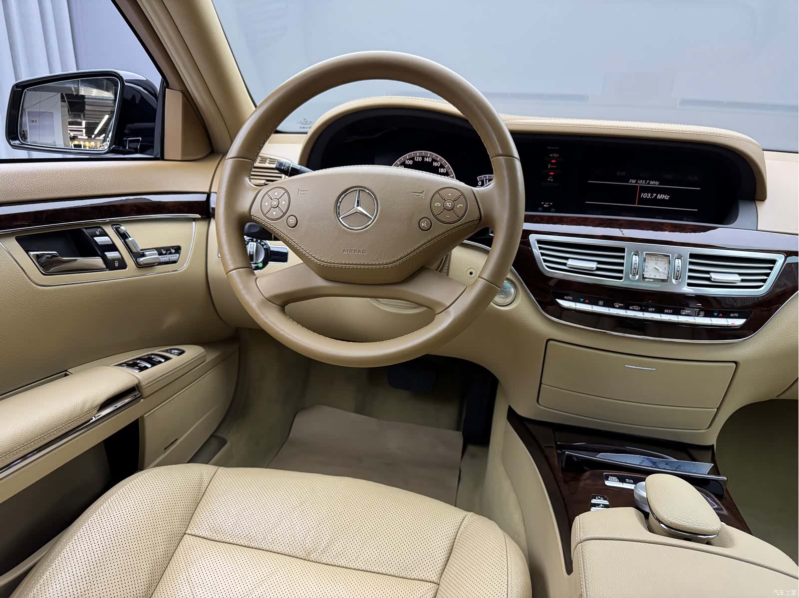 Mercedes-Benz S-Class, 2010 11