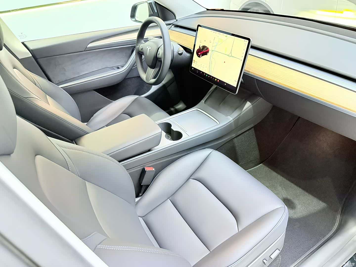 Tesla Model Y, 2022 8