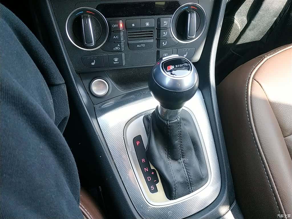Audi Q3, 2018 14
