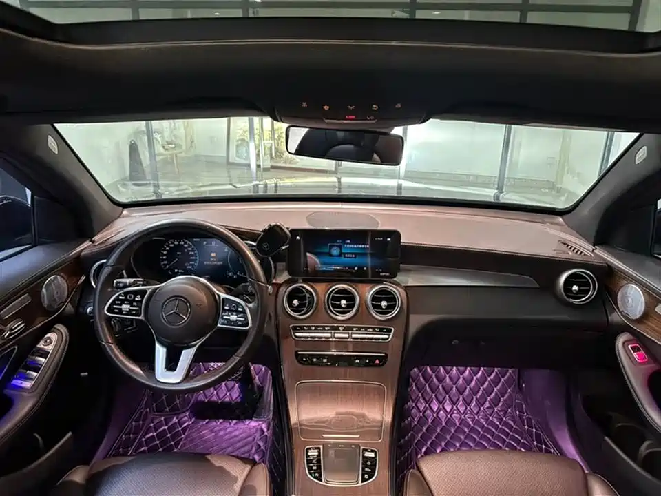 Mercedes-Benz GLC Mercedes-Benz GLC