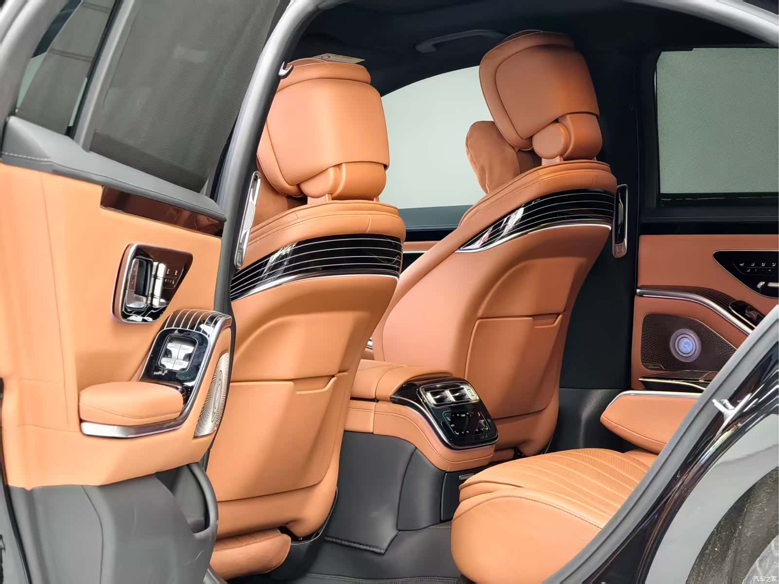Mercedes-Benz S-Class, 2023 8