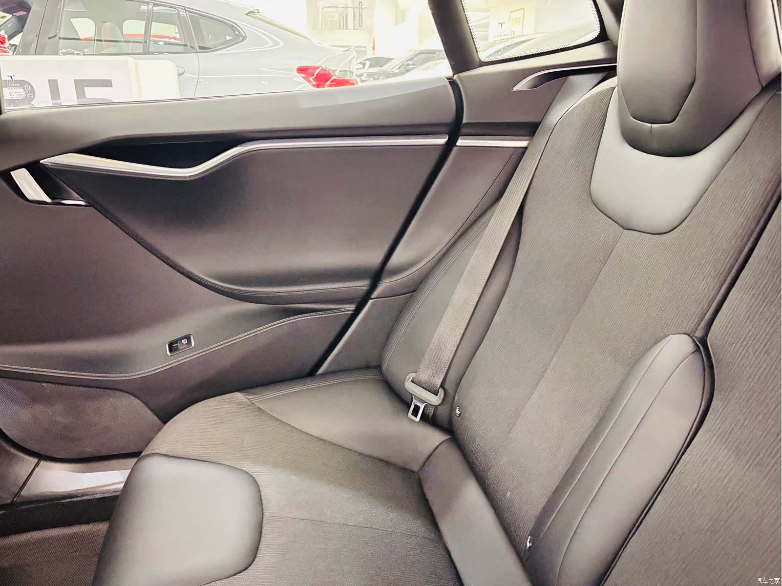 Tesla Model S, 2017 17