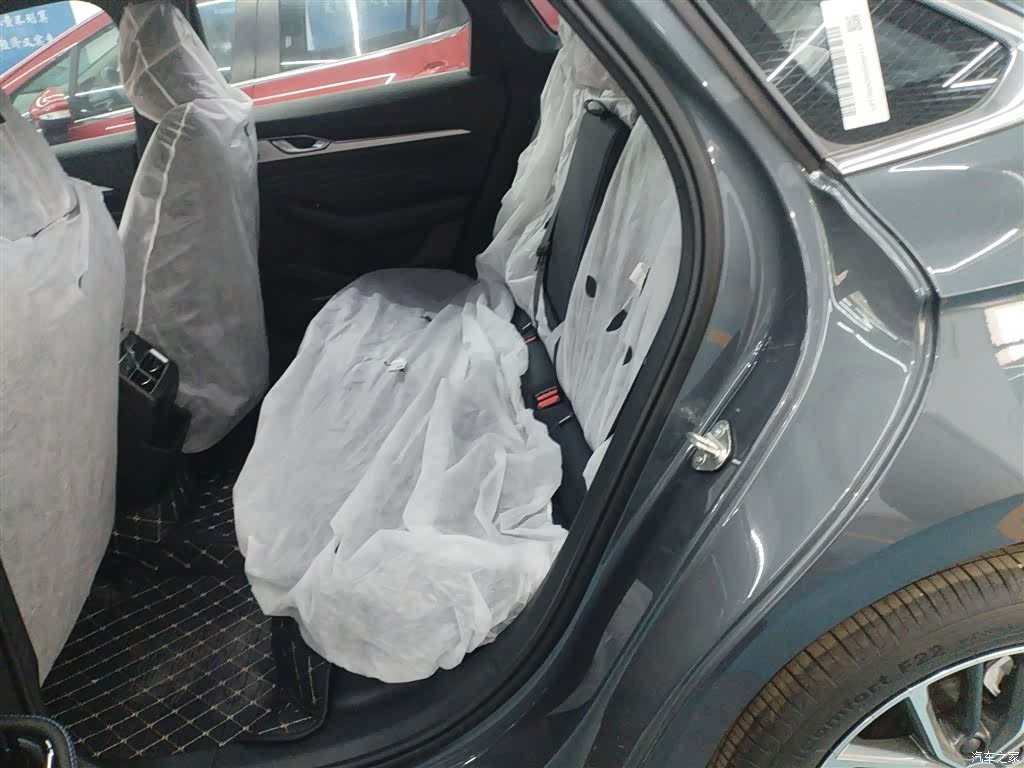 Geely Preface, 2025 17
