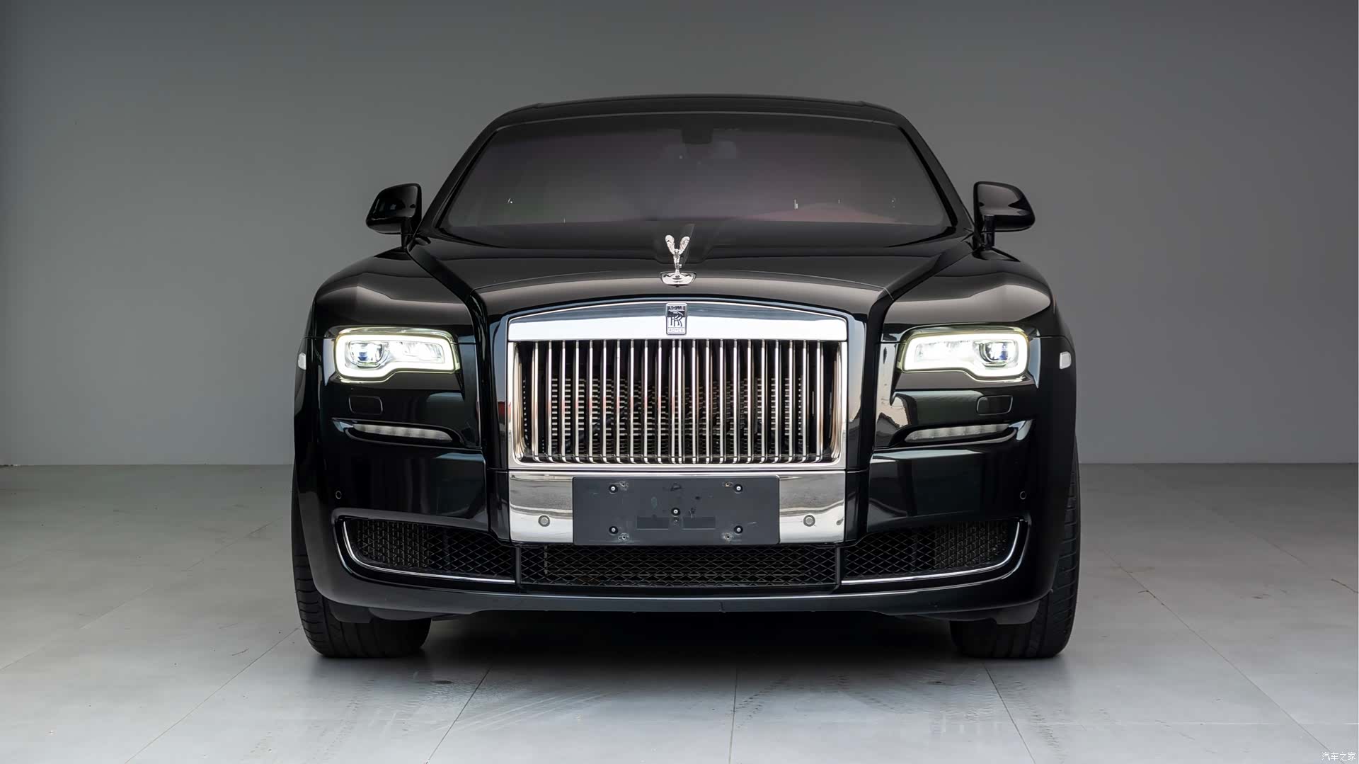 Rolls-Royce Ghost, 2017 2