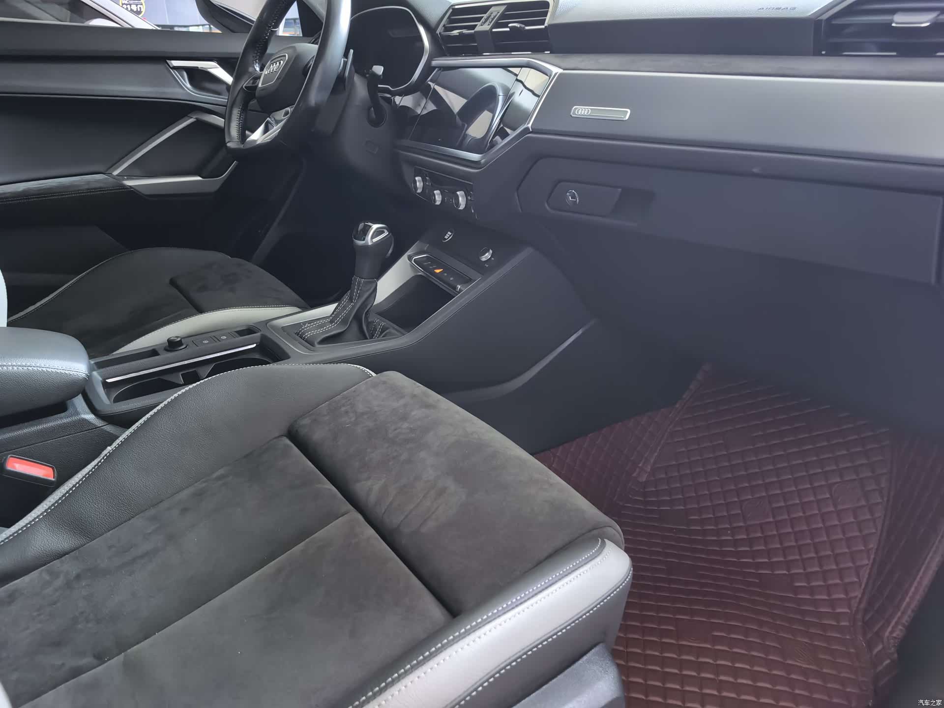 Audi Q3, 2022 14