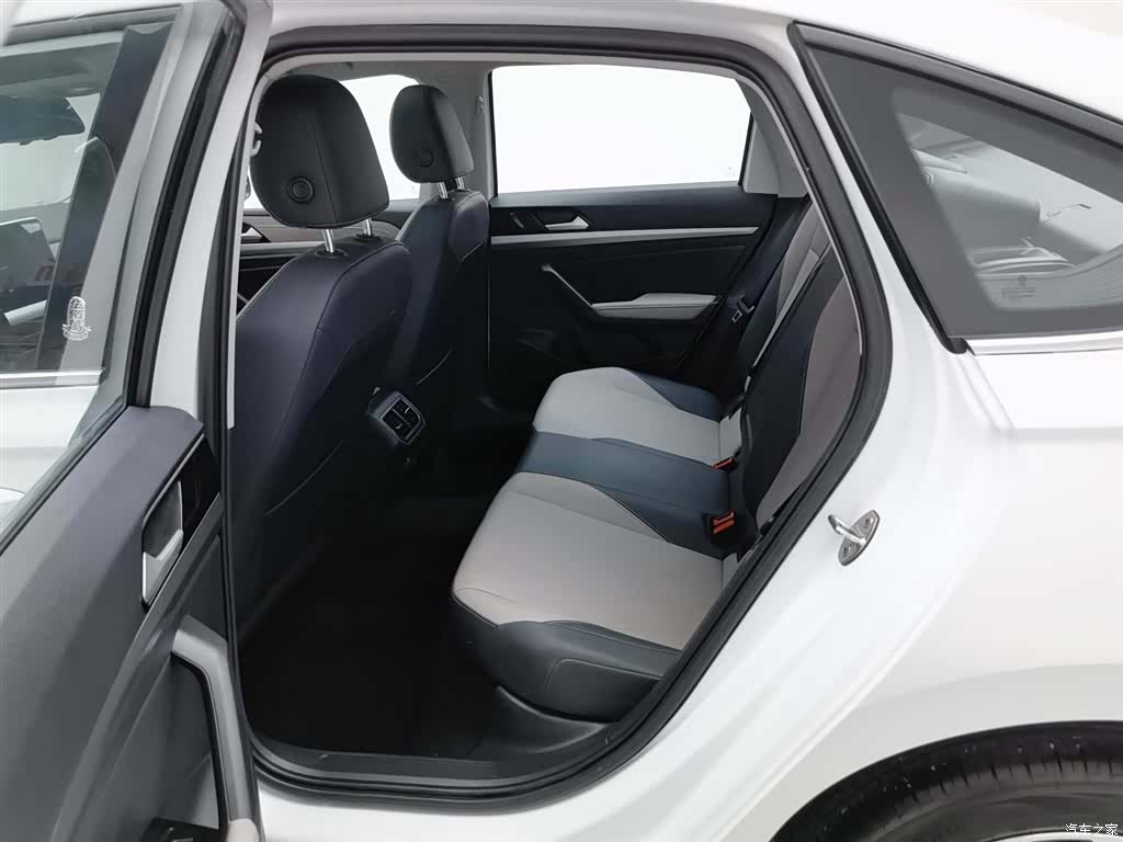 Volkswagen Lavida, 2023 15