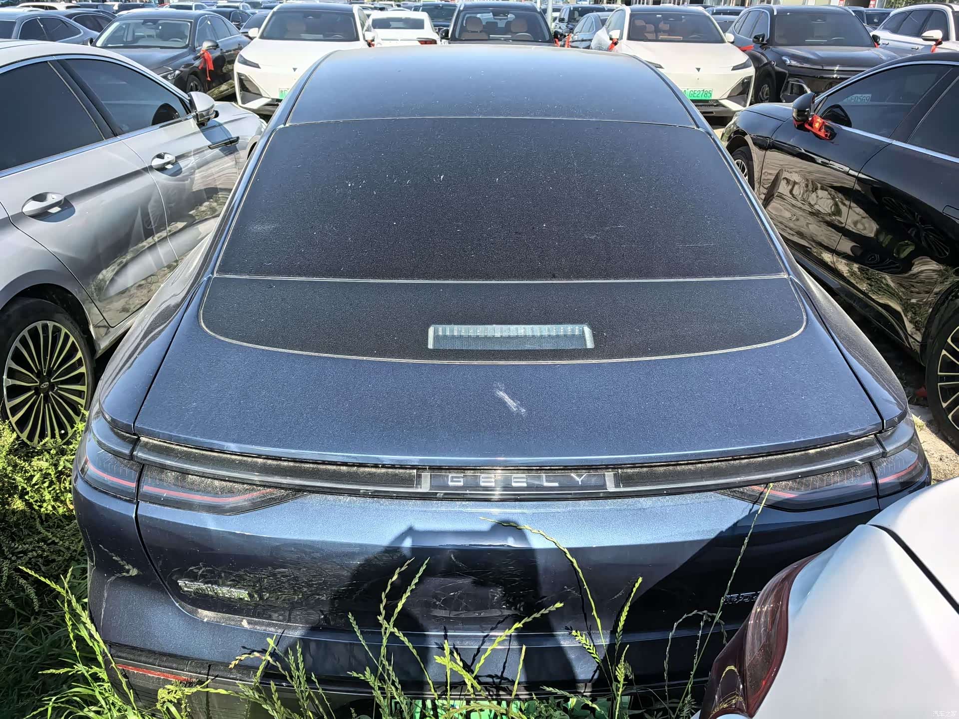 Geely 8, 2025 8