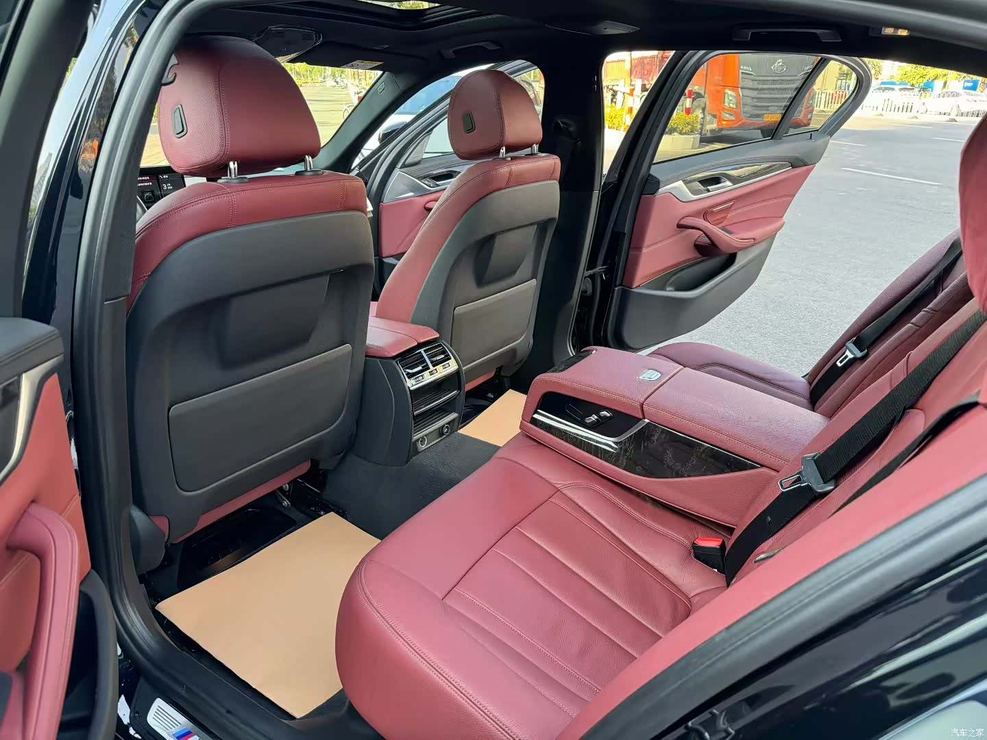 BMW 5 Series, 2018 7