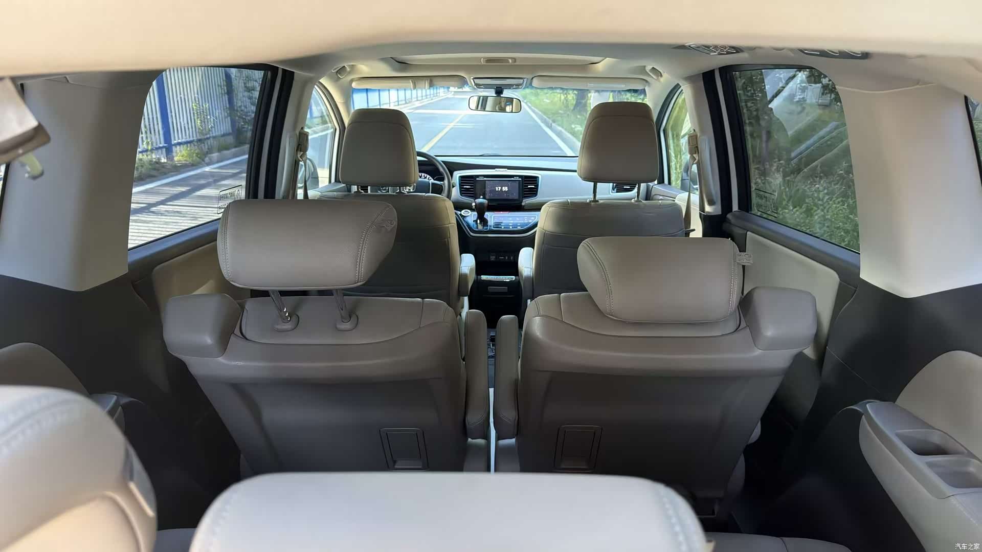 Honda Odyssey, 2016 12