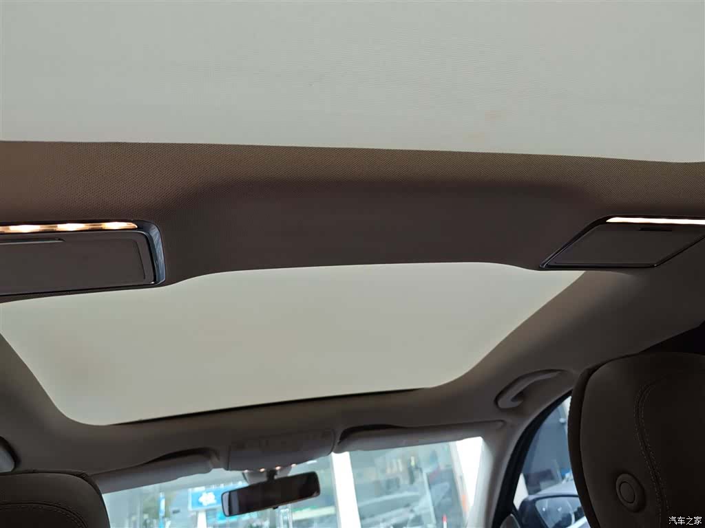Mercedes-Benz E-Class, 2020 18
