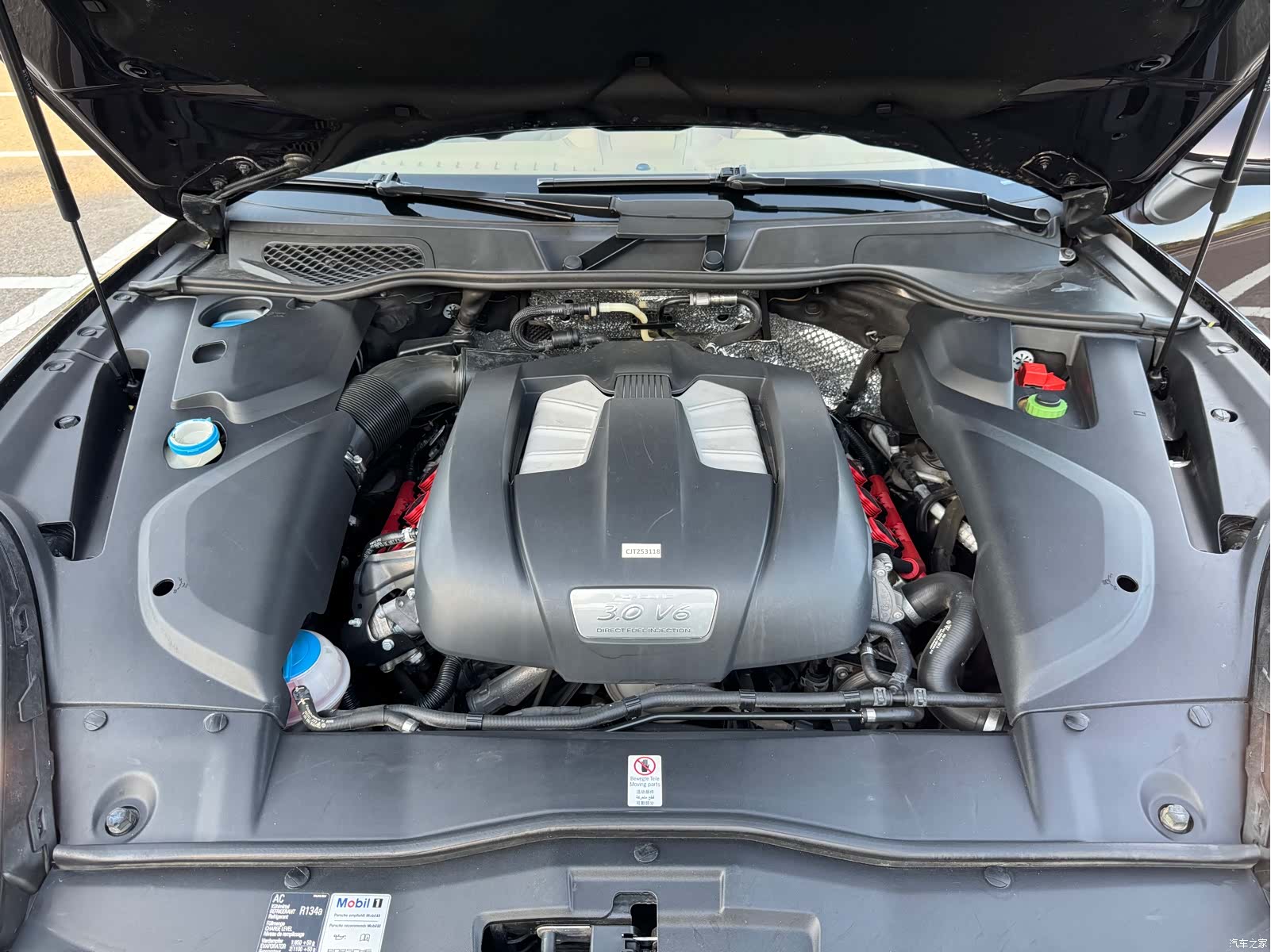 Porsche Cayenne, 2015 10