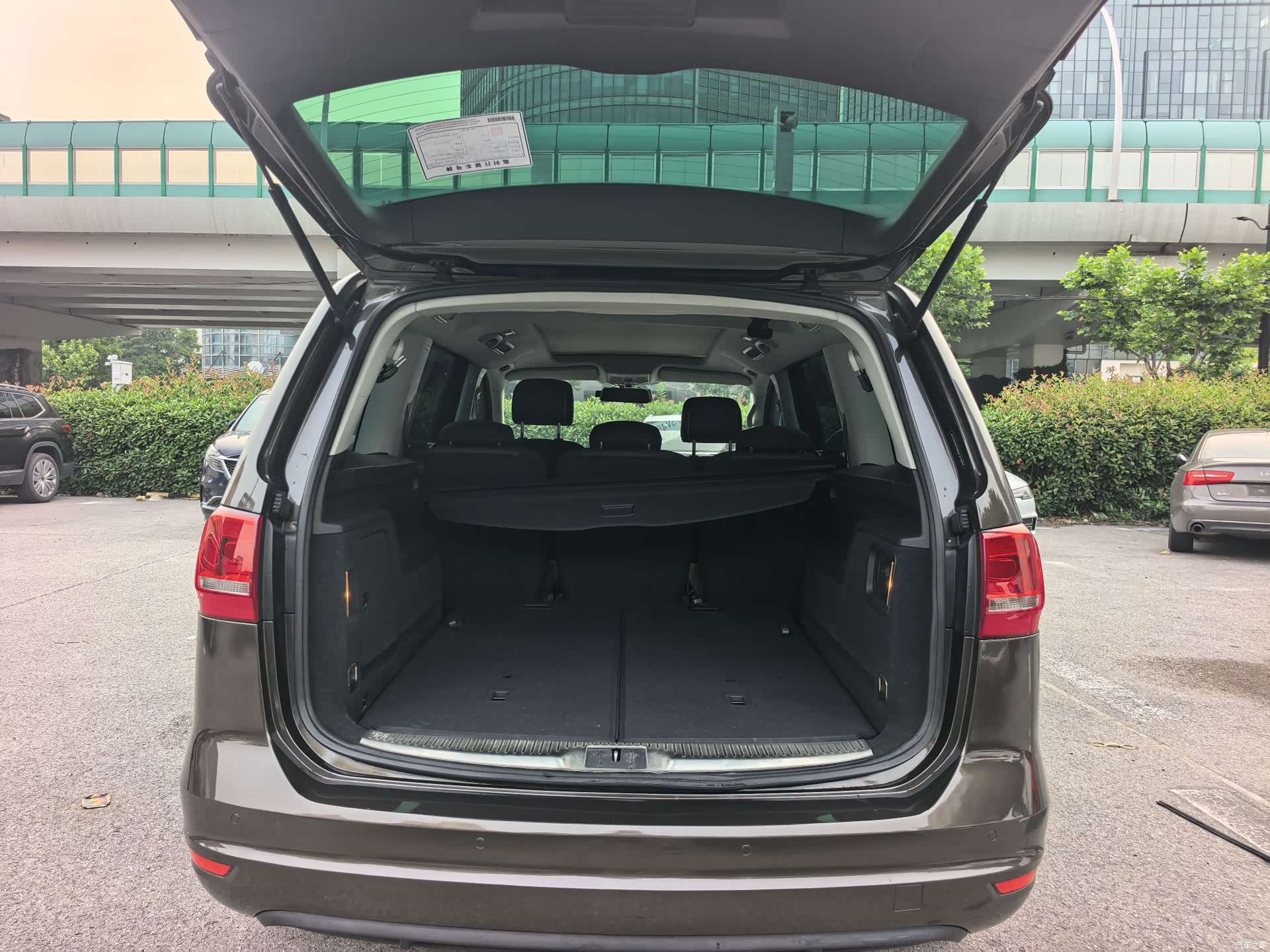 Volkswagen Xia, 2016 10