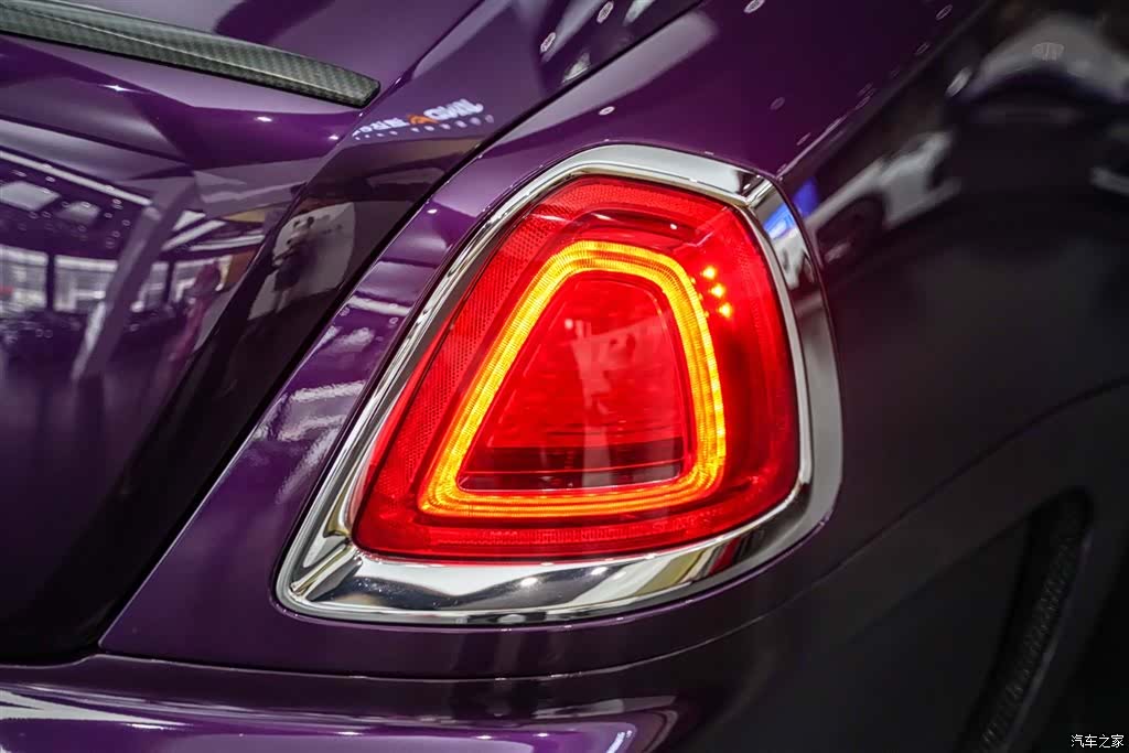Rolls-Royce Wraith, 2018 4