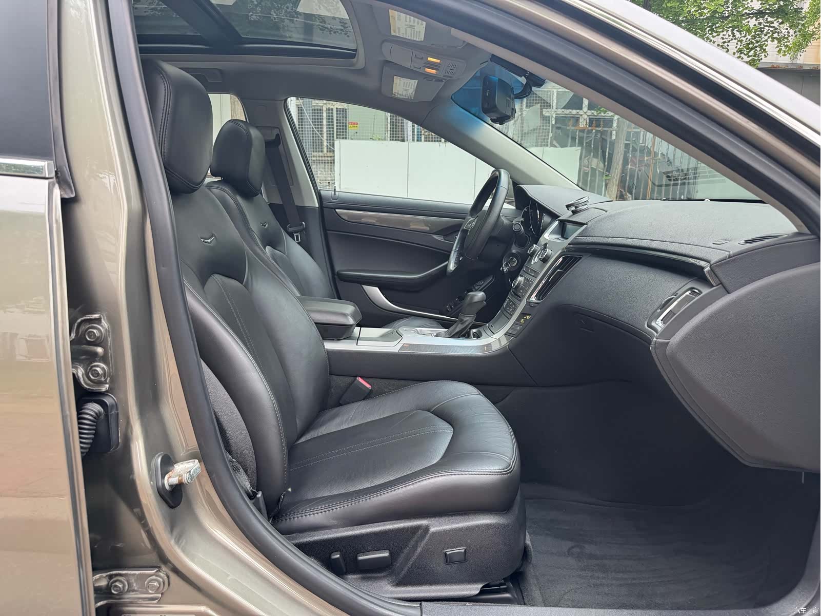Cadillac CTS, 2011 21