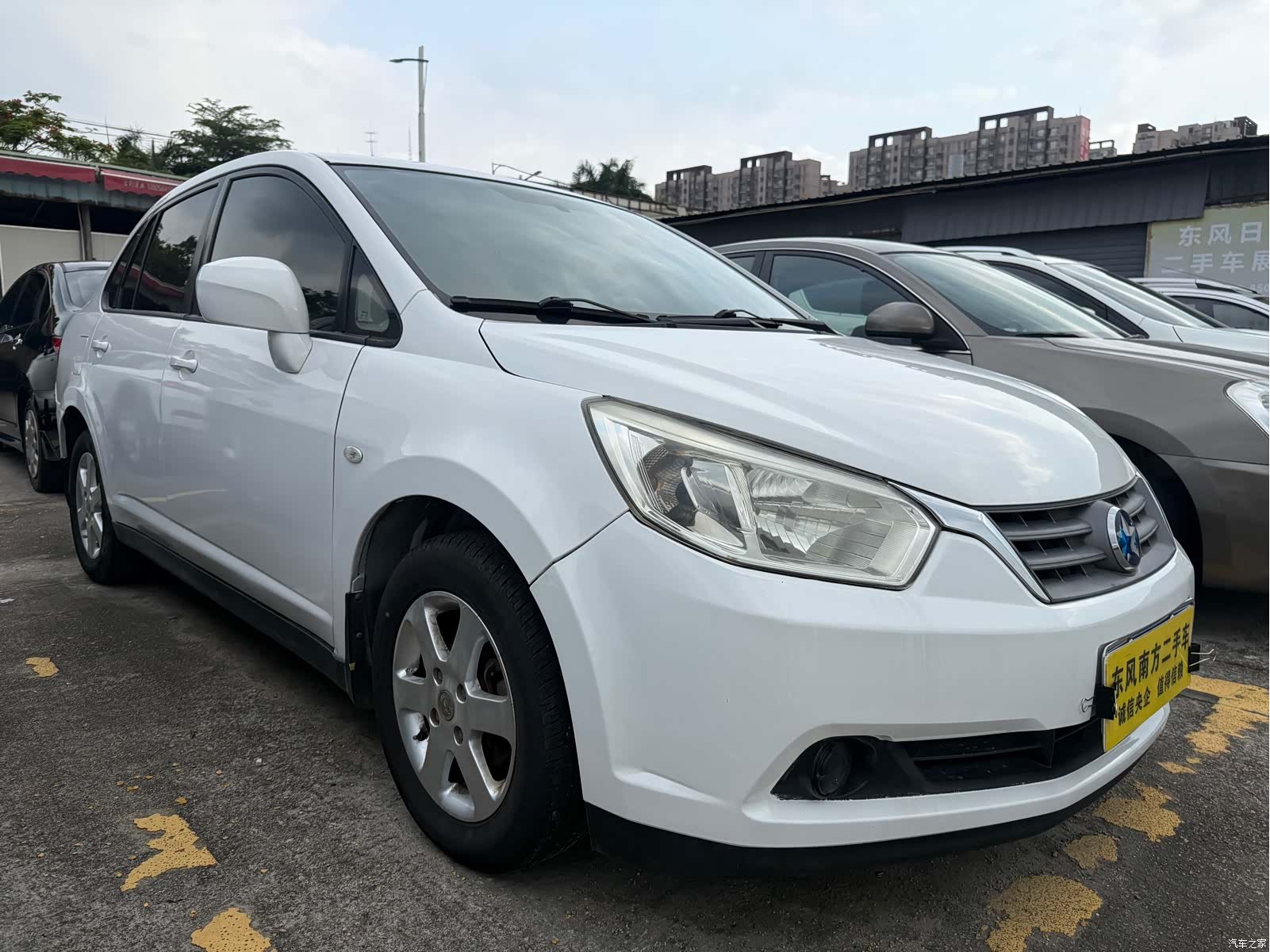 Nissan D50, 2015 3