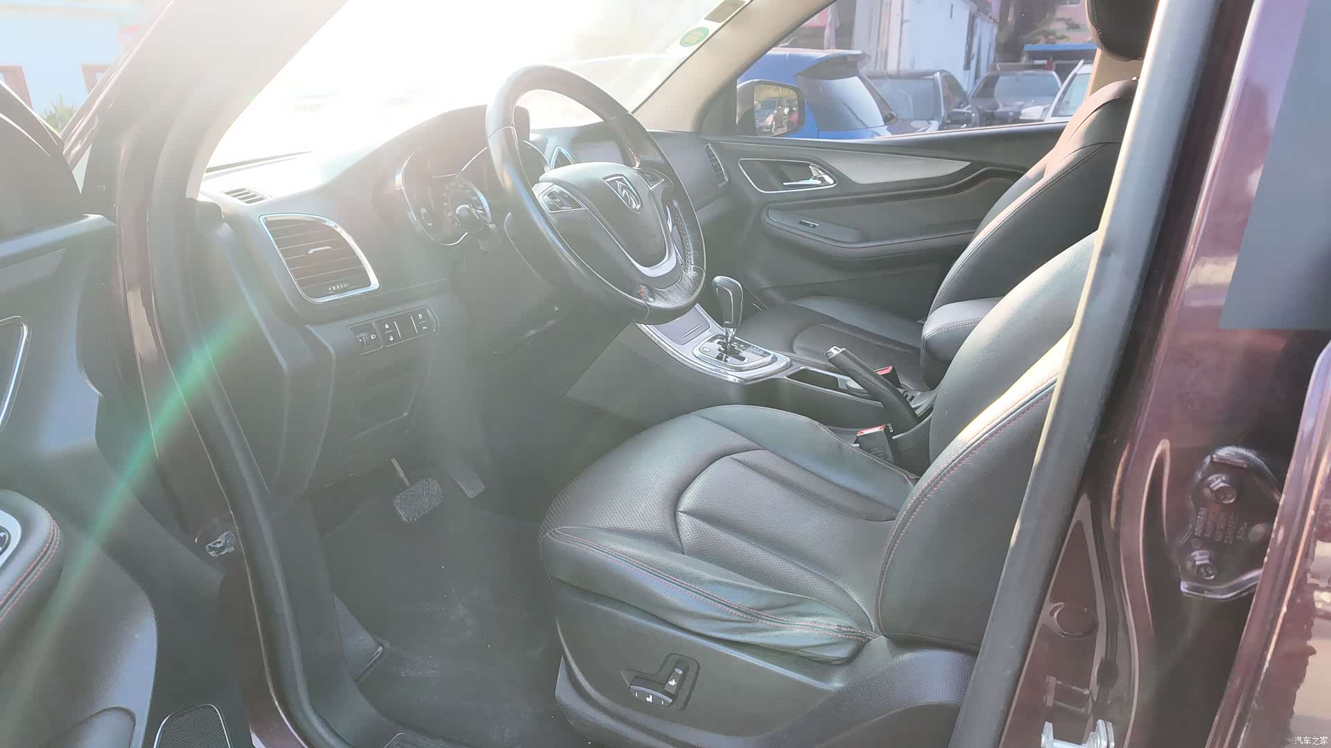 Wuling 560, 2016 30