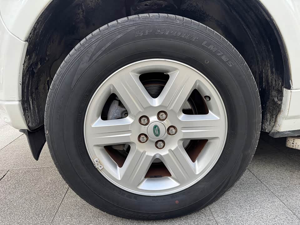 Land Rover Freelander 2