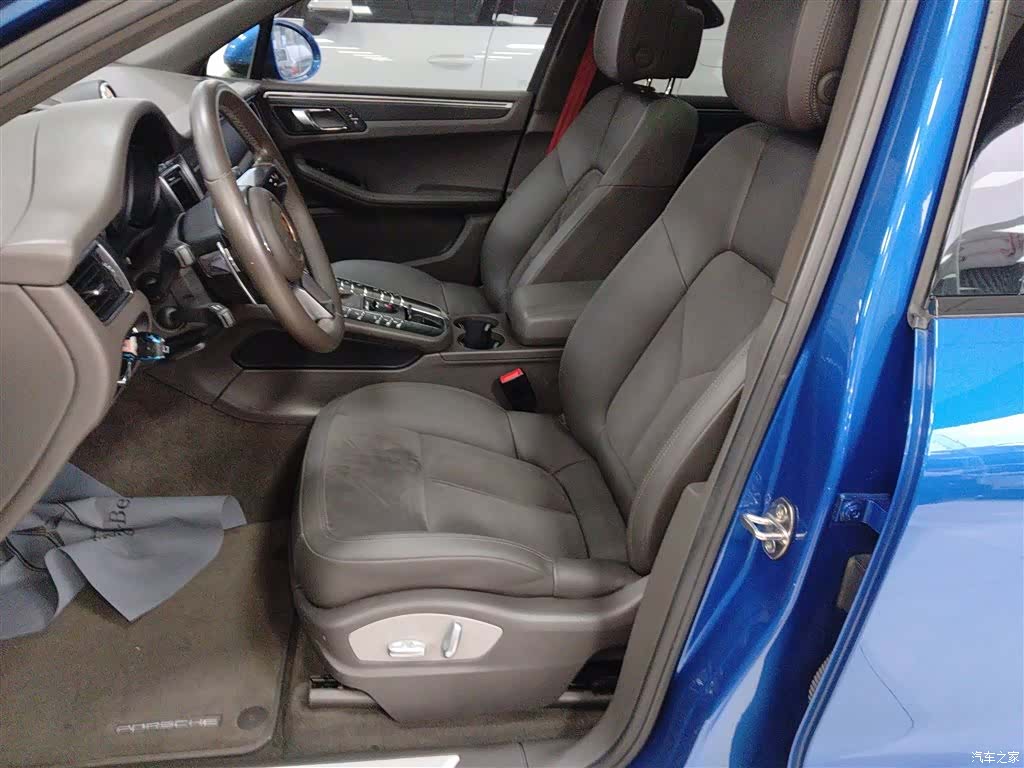 Porsche Macan, 2016 11