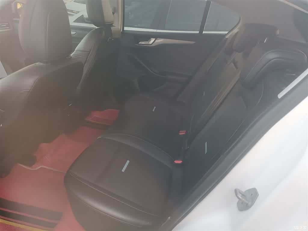 Ford Focus, 2020 14
