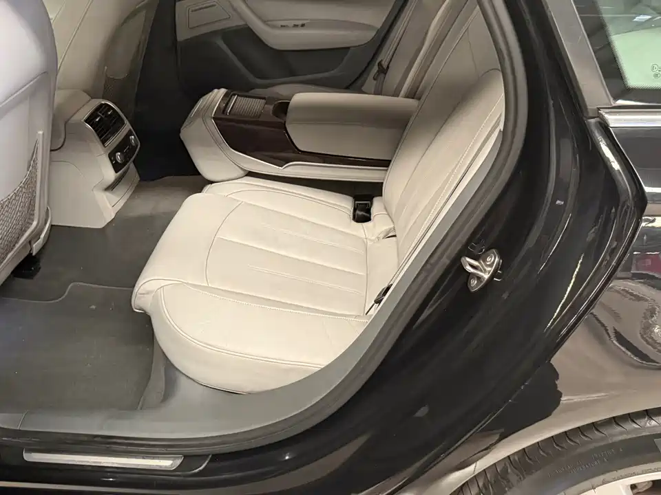 Audi A6L Audi A6L