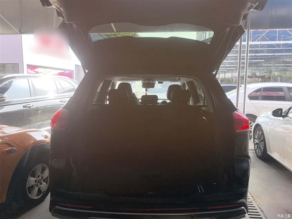 Geely Boyue, 2022 22