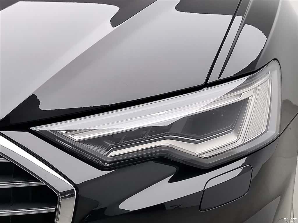 Audi A6L, 2020 7