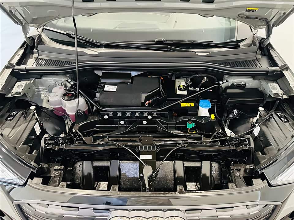 Audi Q4