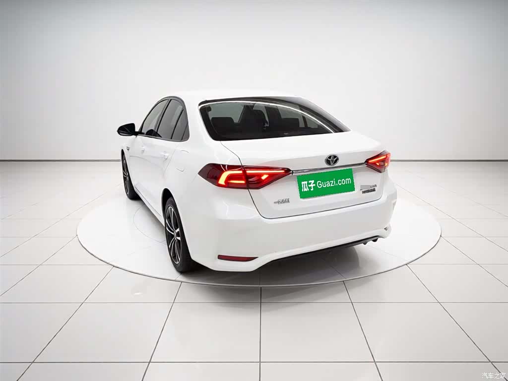 Toyota Corolla, 2022 все фото